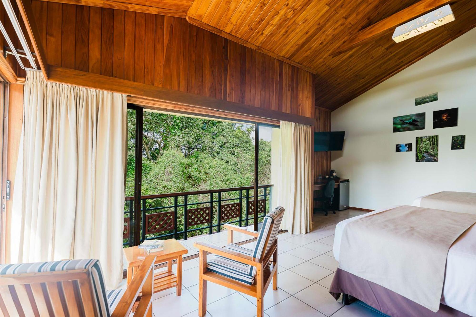 Ficus Sunset Suites Monteverde Exterior photo