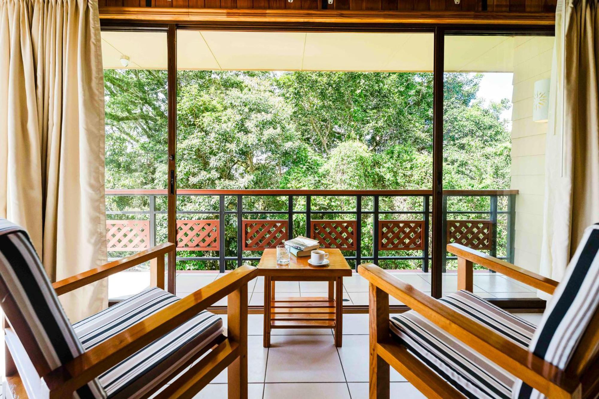 Ficus Sunset Suites Monteverde Exterior photo