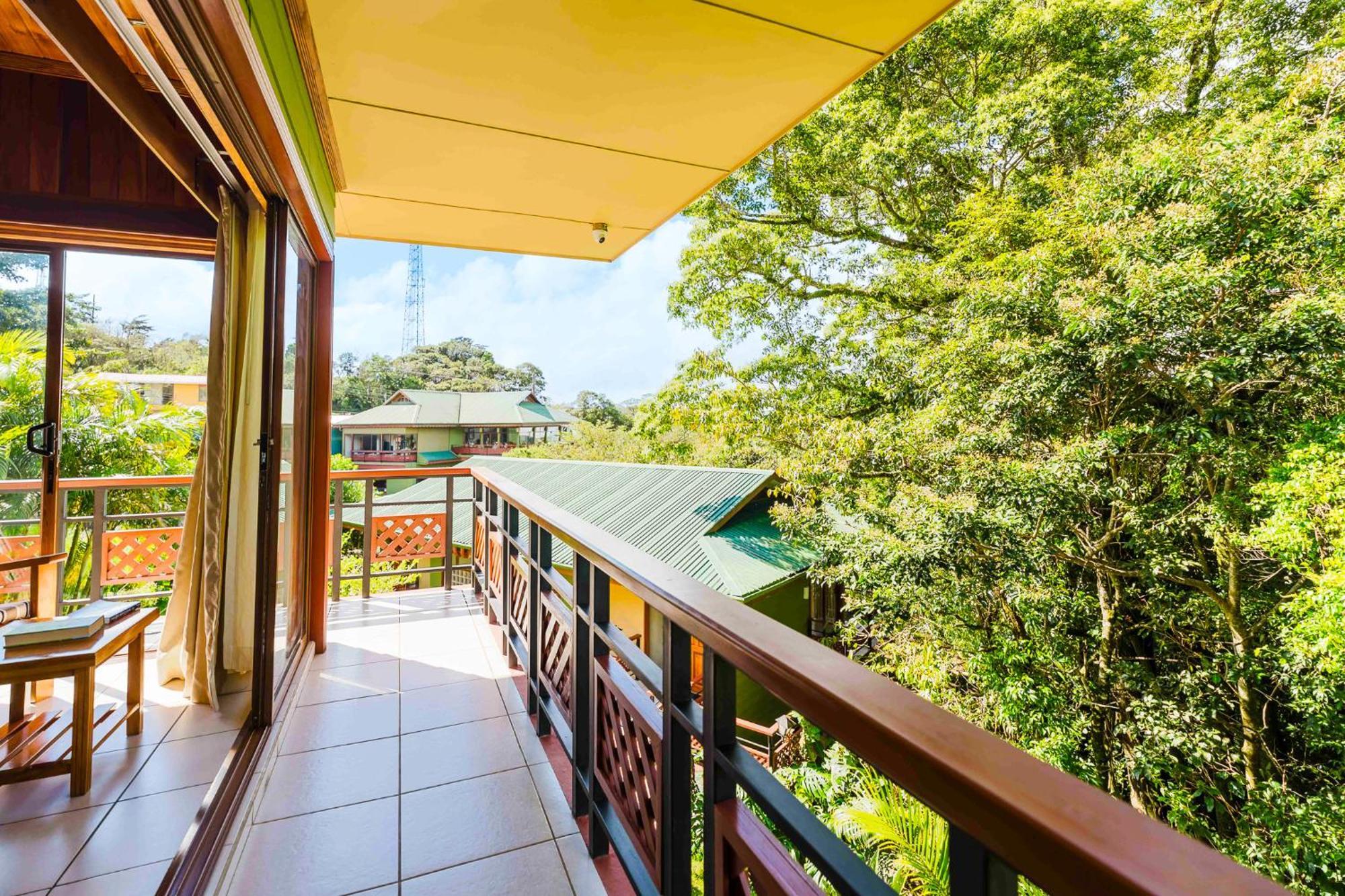 Ficus Sunset Suites Monteverde Exterior photo