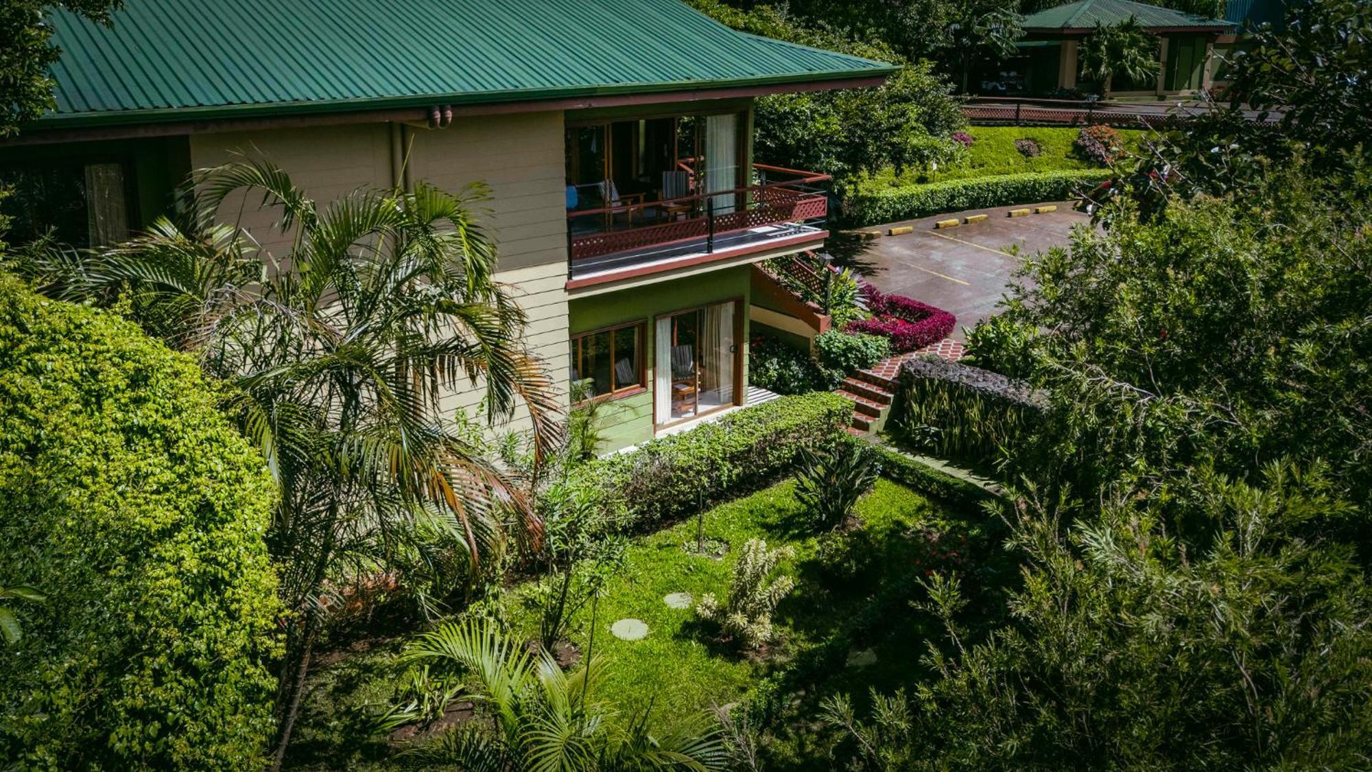 Ficus Sunset Suites Monteverde Exterior photo